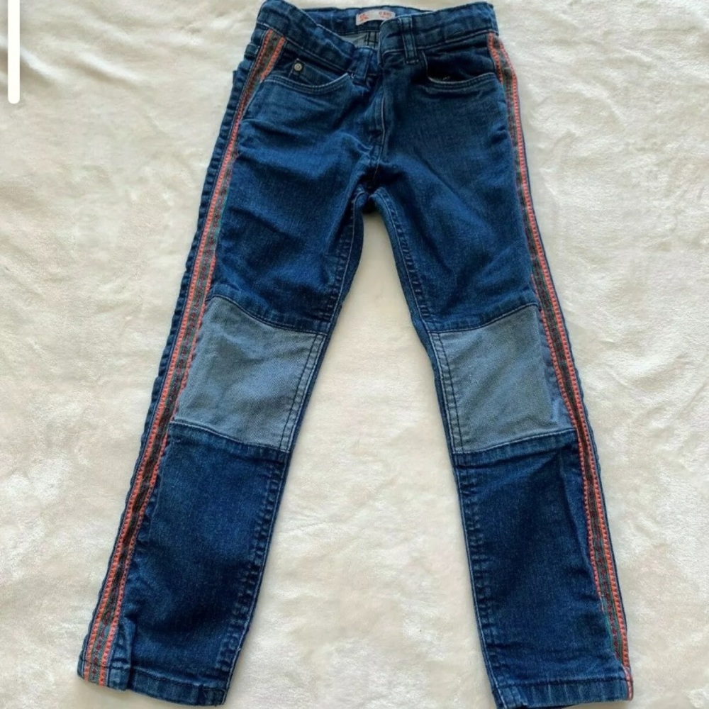 DPAM Girls decorated patch jeans size 6 yrs